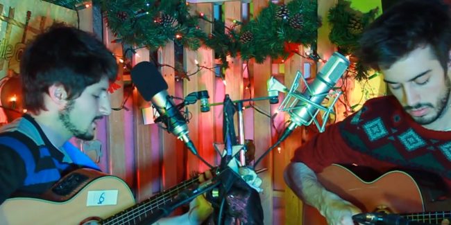 AJK Entertainment Agency | Christmas Acoustic Music Duo